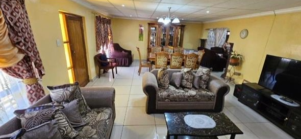 4 Bedroom Property for Sale in Roodepan Northern Cape